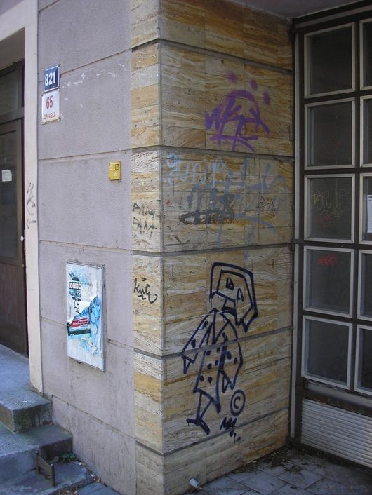OK HONOR s.r.o. - Odstranění graffiti Ostrava - Poruba